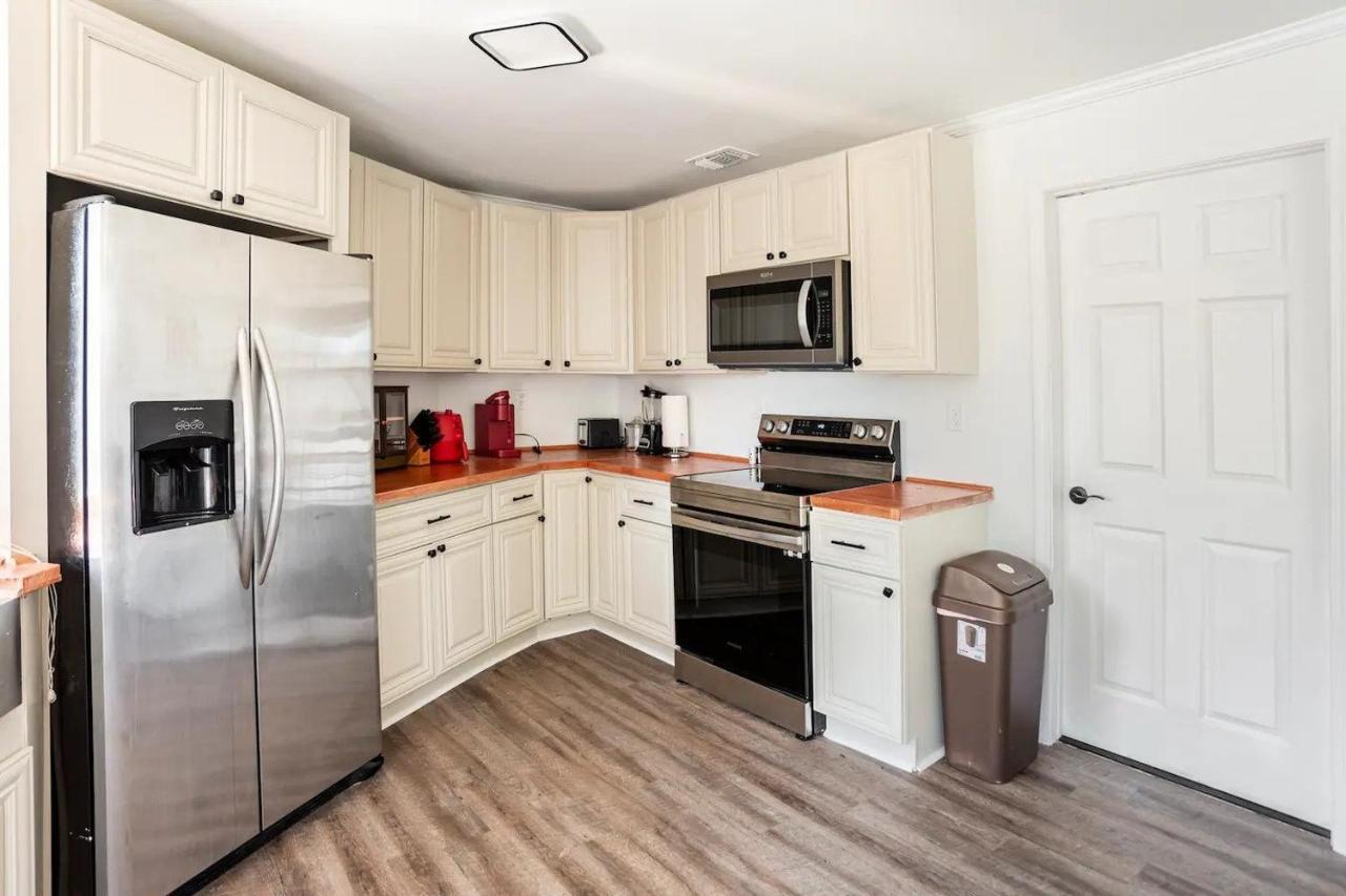 Peaceful Lydia Hide-O-Way - Unwind Near Beach, Breakfast, Spa & Go-Karts! Panama City Beach Exterior foto
