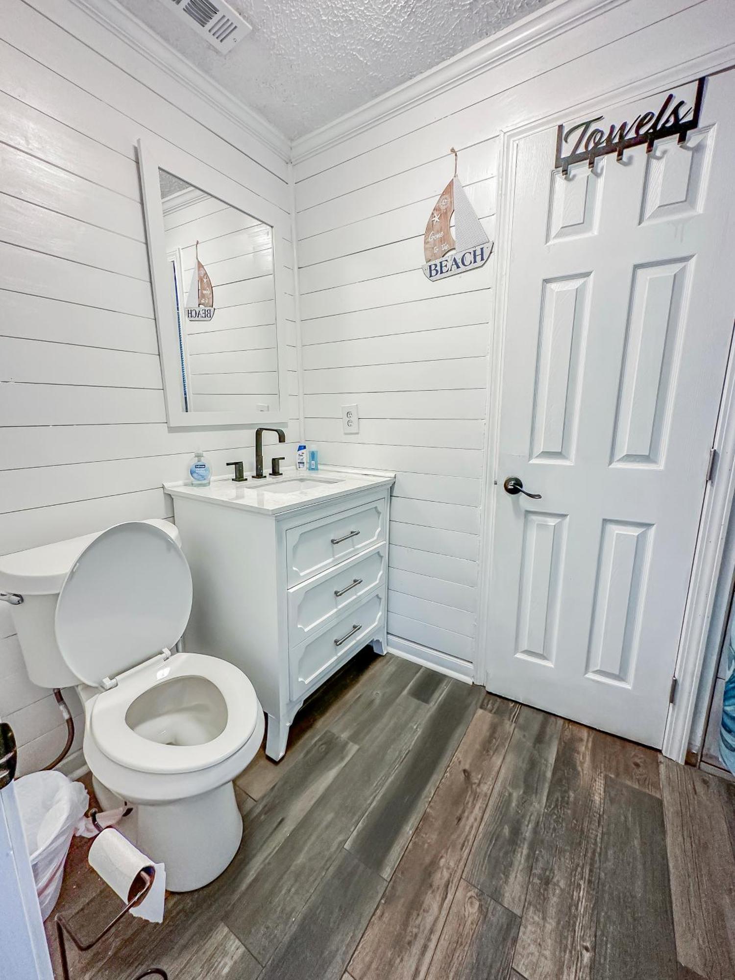 Peaceful Lydia Hide-O-Way - Unwind Near Beach, Breakfast, Spa & Go-Karts! Panama City Beach Exterior foto