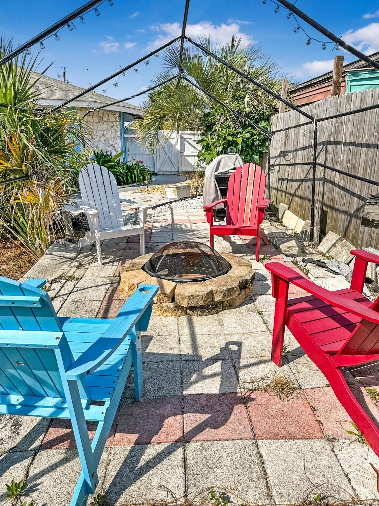 Peaceful Lydia Hide-O-Way - Unwind Near Beach, Breakfast, Spa & Go-Karts! Panama City Beach Exterior foto