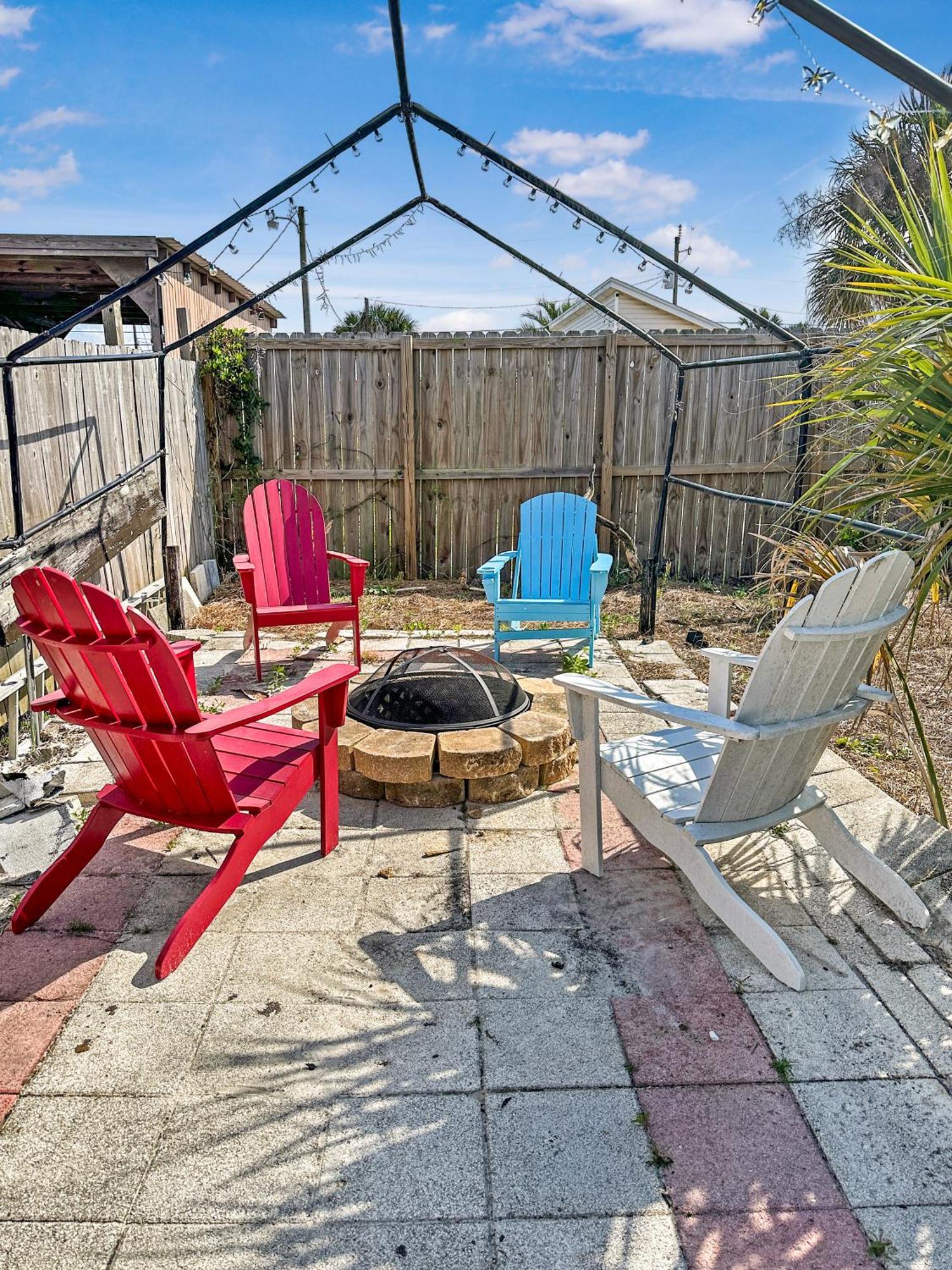 Peaceful Lydia Hide-O-Way - Unwind Near Beach, Breakfast, Spa & Go-Karts! Panama City Beach Exterior foto